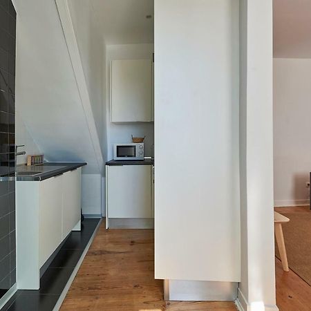 Charming Apartment Em Belem-Books And Canvas Lisbon Luaran gambar
