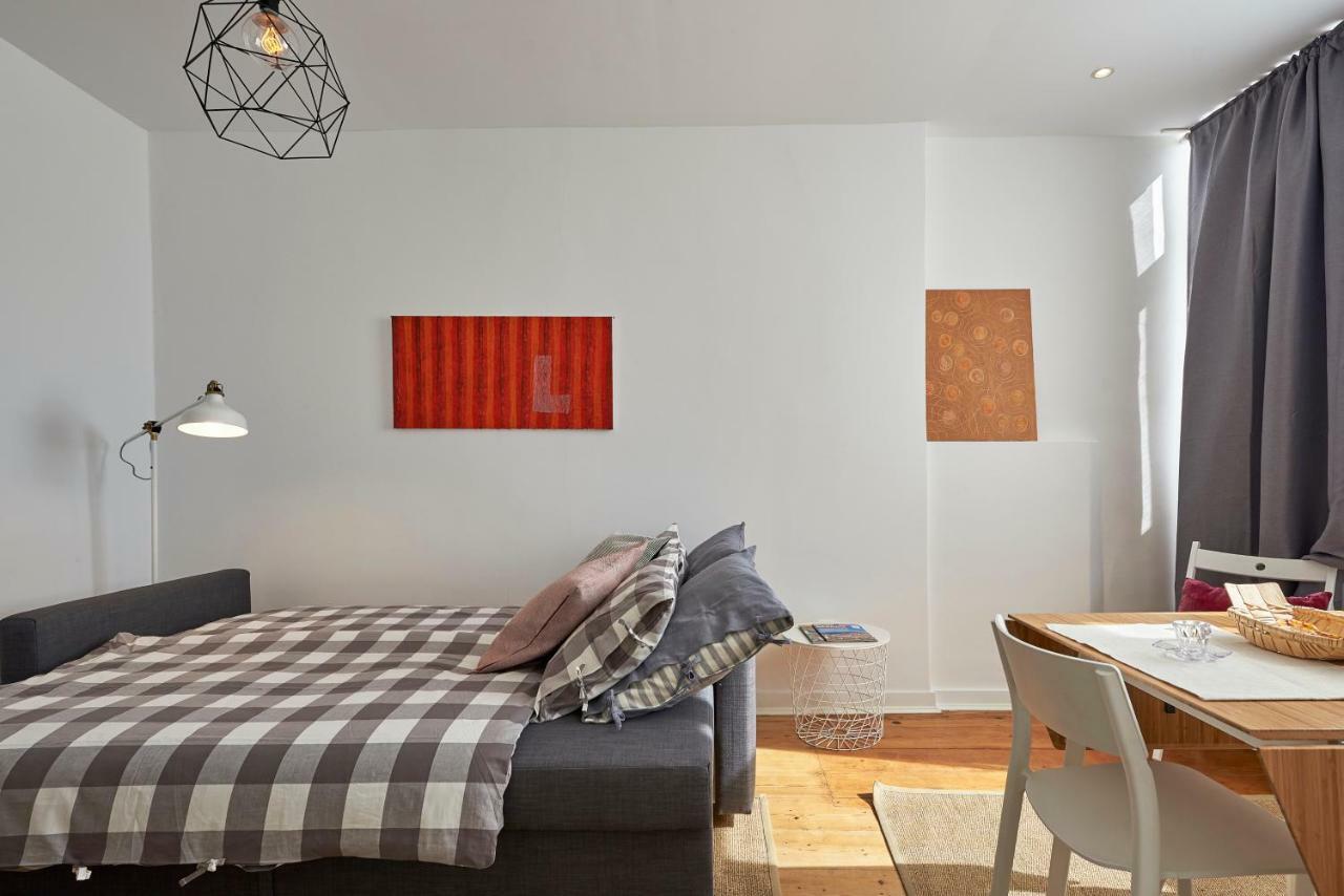 Charming Apartment Em Belem-Books And Canvas Lisbon Luaran gambar