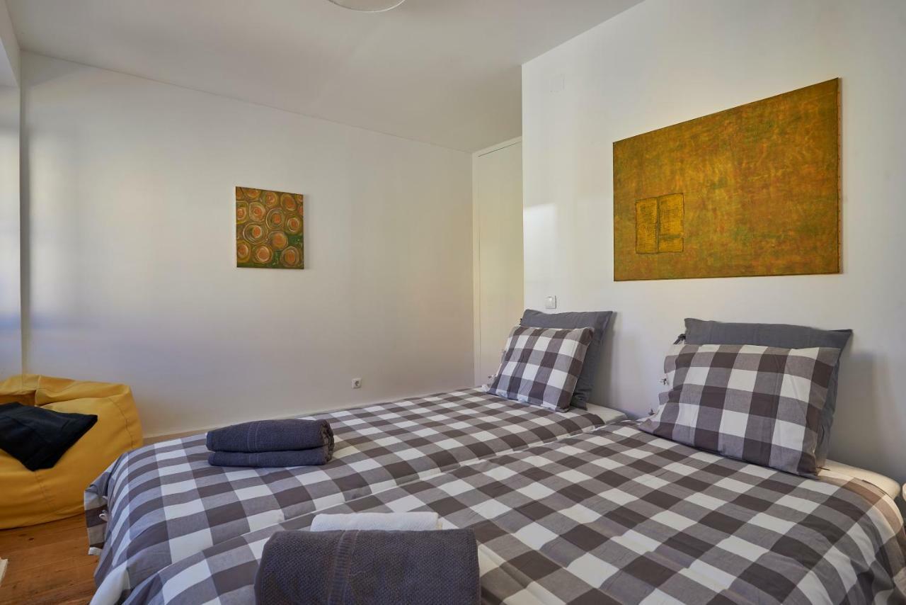 Charming Apartment Em Belem-Books And Canvas Lisbon Luaran gambar